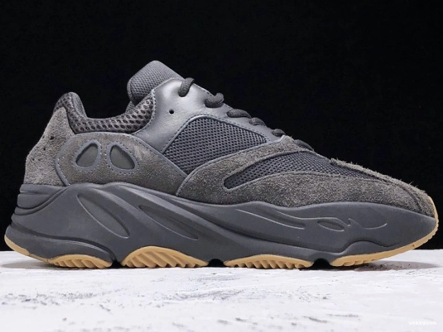 FV5304 Boost Yeezy 700 Utility Adidas Black 0807